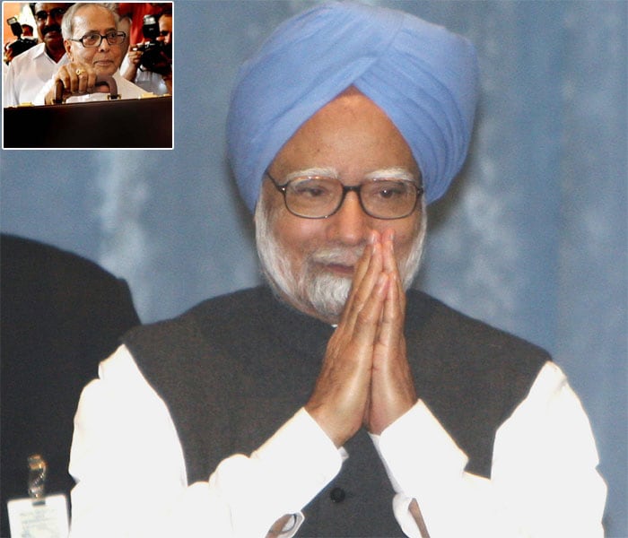 With the world reeling under the economic recession, Budget 2009-10 was a challenge for the UPA government. But Dr Manmohan Singh's acumen in economics helped Finance Minister Pranab Mukherjee present the document in Parliament.<br><br>Though the 30-stock Sensex lost over 5.5 per cent after the budget announcement, Prime Minister's "budget that focuses on growth in rural India" slogan later received thumbs up. (AFP Images)