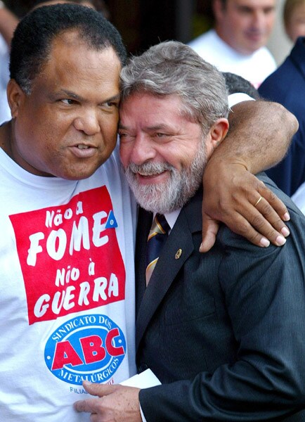 <b>Luiz In�cio Lula da Silva- Brazil</b><br><br>
Brazilian President Luiz In�cio Lula da Silva(R) is all set to leave office, but he still enjoys rock-star image at home and abroad. Under Lula, Brazil has gone on from the developing world's chronic underachiever to an emerging-market powerhouse.