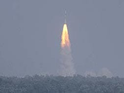 Photo : In Asian Space Race, India Inches Closer to Beating China to Mars