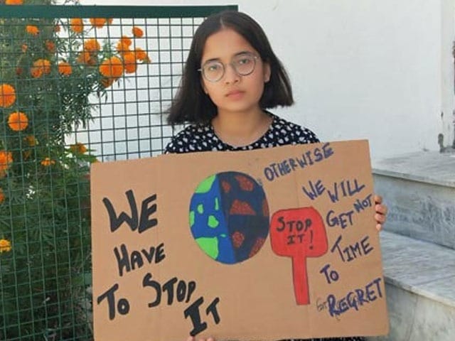 Photo : Meet 14-year-old Climate Warrior Calling To Save Earth Before It's Too Late