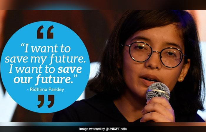 बहुत देर होने से पहले पृथ्वी को बचाने का आह्वान करने वाली 14 वर्षीय क्लाइमेट वॉरियर से मिलें