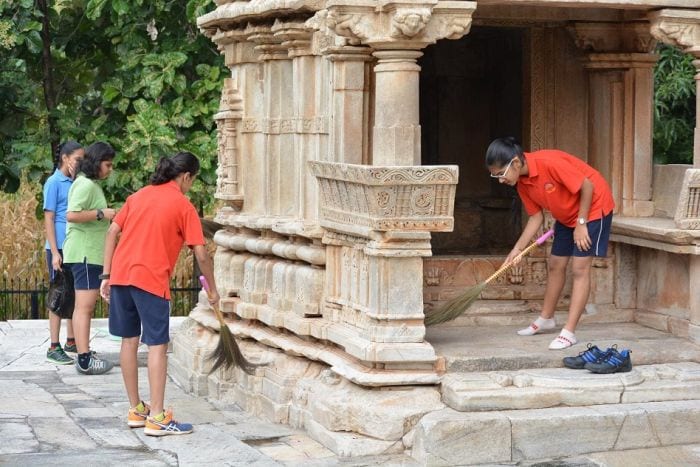 In Pics #Mere10Guz: How People Cleaned Up Their Surroundings To Make India Swachh