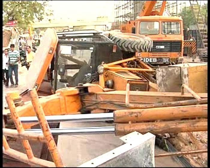 In July last year, a bridge collapsed on the same Central Secretariat-Badarpur route following which DMRC's chief E Sreedharan announced his resignation. (NDTV Photo)