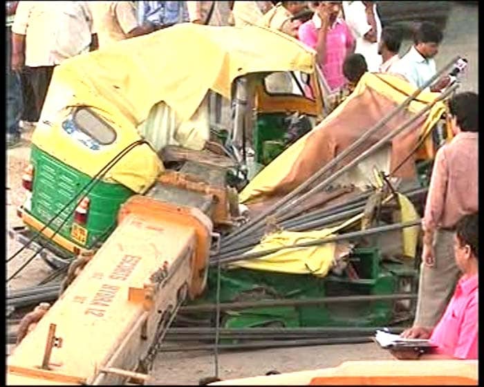 According to a Delhi Metro official, the mini-crane called hydra toppled and fell on an autorickshaw at a construction site between Mohan Estate and Tuglaqabad Metro stations on the Central Secretariat-Badarpur line. (NDTV Photo)