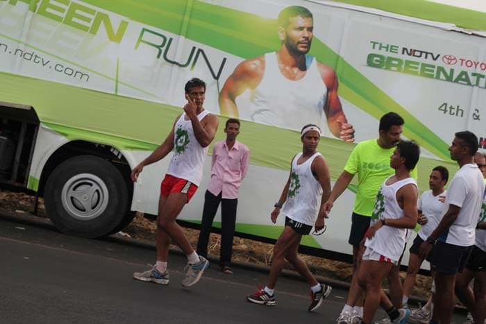 During this run, the NDTV Glass Bus "Greenathon on Wheels" will follow Milind and act as a pledge wall where people can come and extend their support with signatures on the bus.