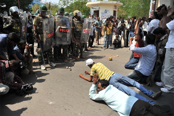 Barricades were also set up to stop students of the Osmania University from joining the protest. Some resorted to pleading with the police to be let through.
