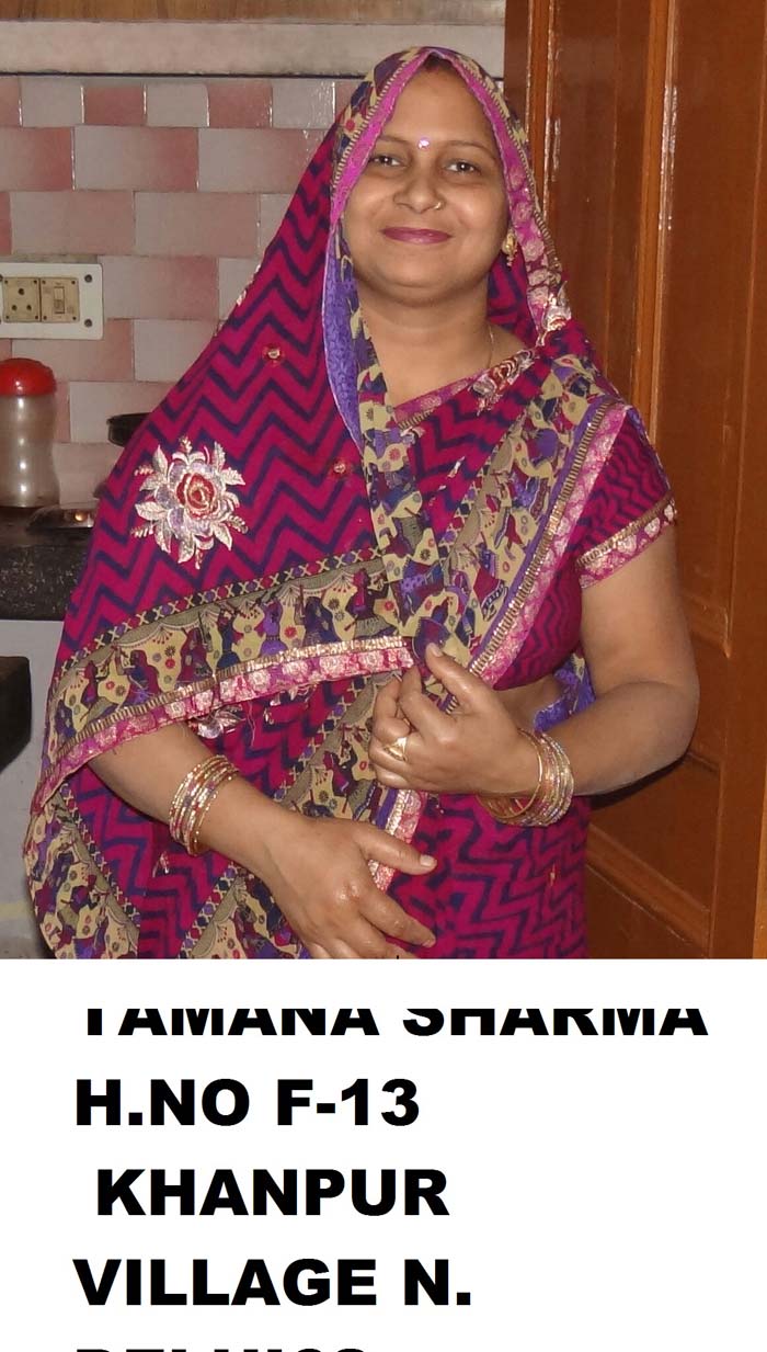 Tamanna Gaur(33) was on a bus (DL1PC C0078)along with 29 other family members. The bus went missing in Kedarnath.
Contact person: Kapil Gaur- 97171 79542;
Chetan- 9810999542 <br><br>For more information, go to <a href="http://www.ndtv.com/sos" class="fbld fn fl ">www.ndtv.com/sos</a>
