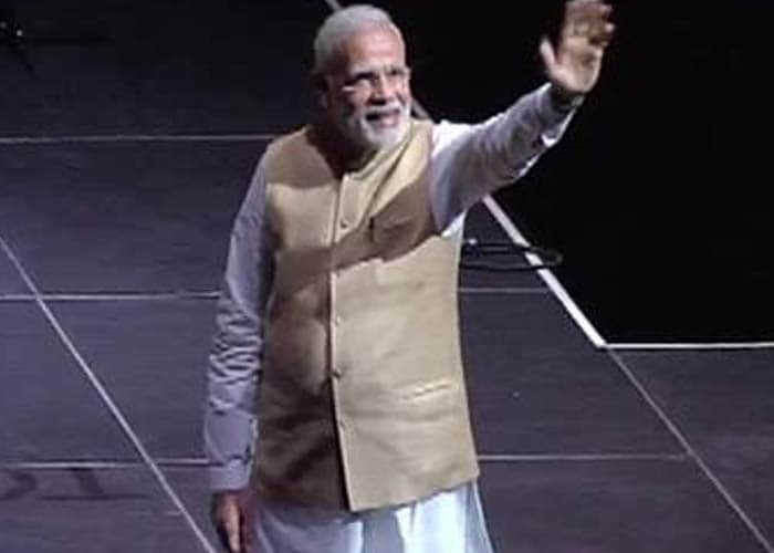 5 Pics: PM Modi Speaks With the Indian Community in San Jose