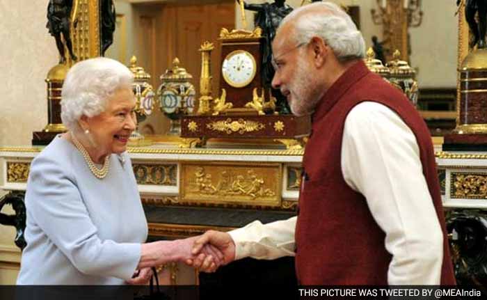 5 Pics: PM Modi Lunches With Queen at Buckingham Palace