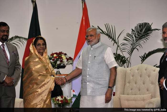 Prime Minister Narendra Modi met Begum Raushan Ershad, Leader of Opposition.