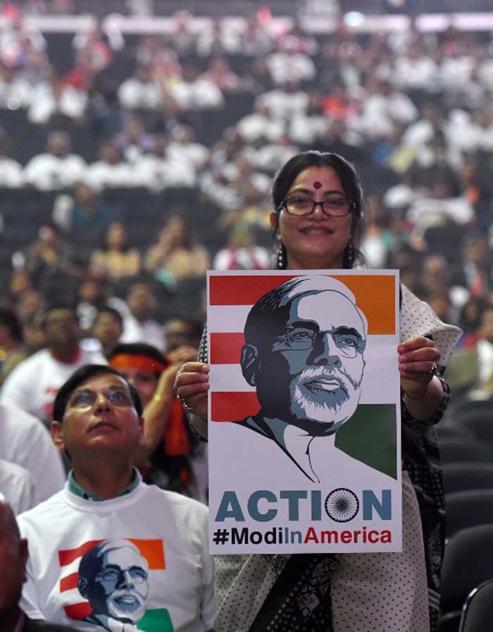 Madison Square Garden was packed to its capacity with Indian Americans. (Agence France-Presse Photo)