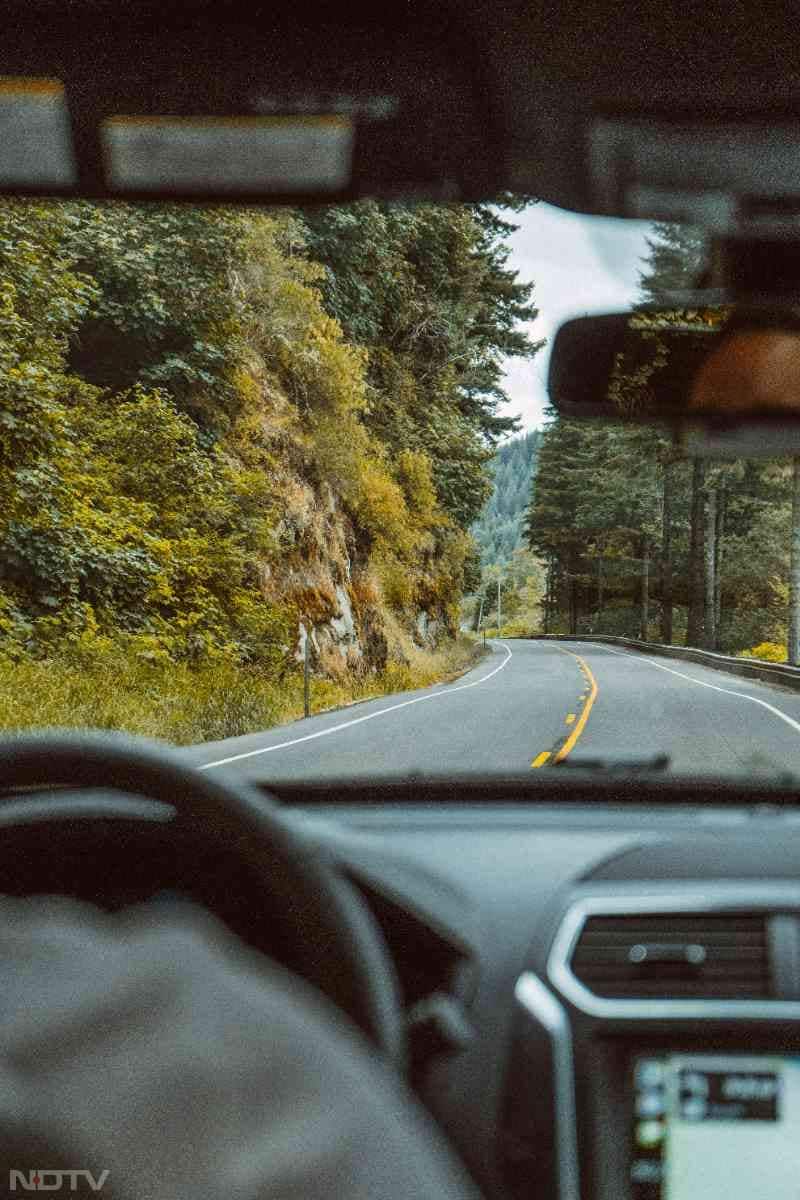 बता दें, इस सर्वे में 53 देशों को शामिल किया गया था.