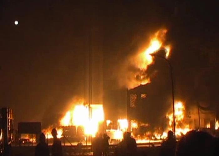 Fire engulfs Indian Oil depot in Navi Mumbai