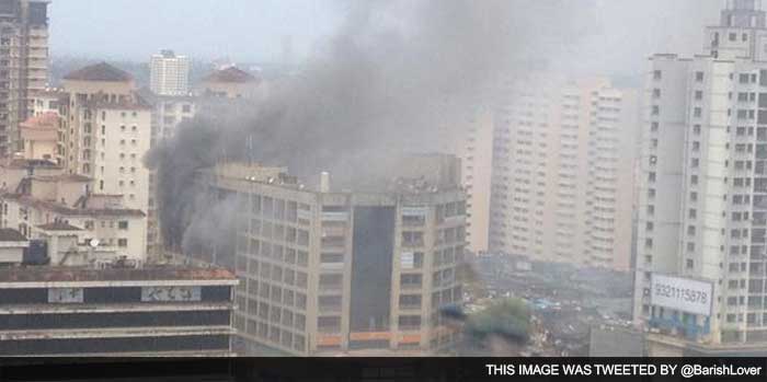 5 Pics: Major Fire in Mumbai\'s Malad