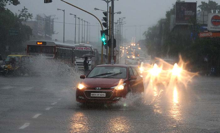 Mumbai\'s Rainy, Rainy Days: 5 Amazing Pics
