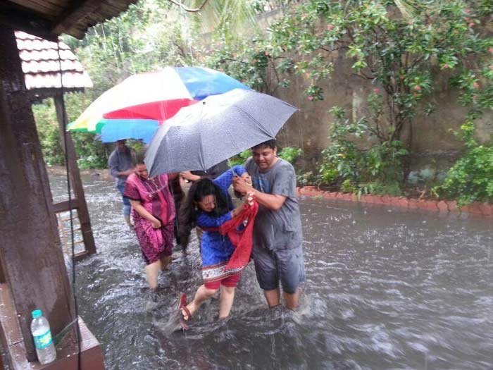 Monsoon Greets Mumbaikars with Heavy Rains