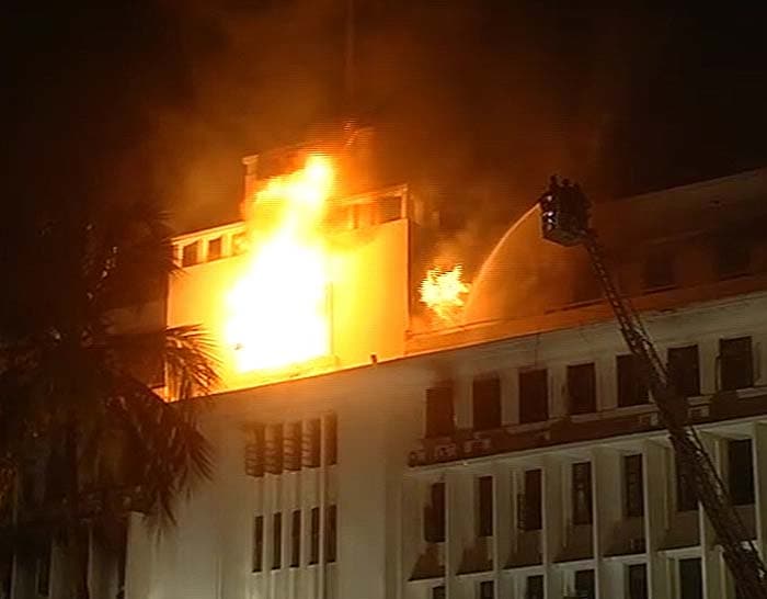 A fire broke out at the Maharashtra Mantralaya in Mumbai on Thursday. Three people died in the blaze. Their bodies were recovered from the building in the evening. At least eight people have been injured in the fire; two of them seriously. 
(NDTV picture)