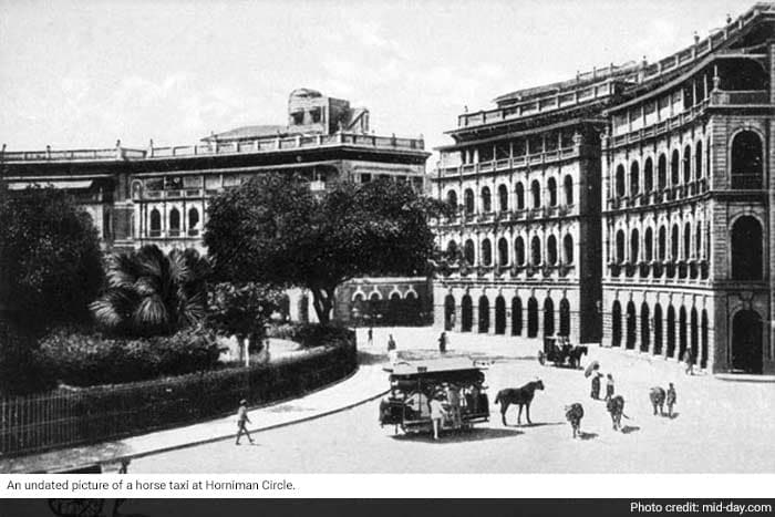 This exhibition includes stunning images of Apollo Bunder with Gateway of India, the old Taj Mahal Hotel and Green's Hotel which was demolished and the new Taj Mahal Hotel was built at the same spot. There is an iconic picture of Kala Ghoda with King Edward on a black horse; today this statue stands at Byculla's Jijamata Udyan.