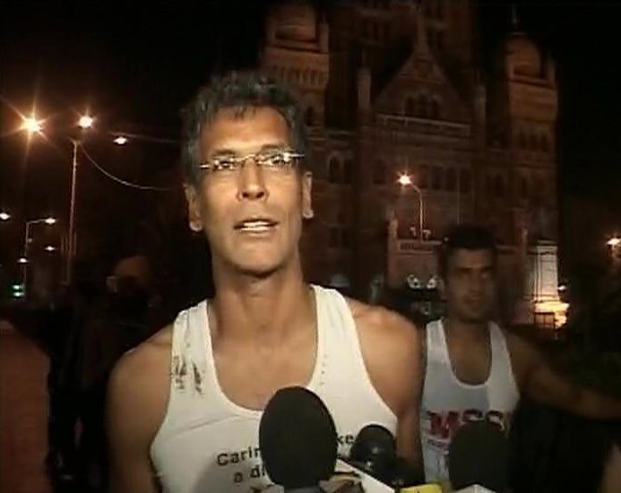 One of the star participants was model-actor Milind Soman, who runs the full marathon each year. Kavita Raut, the 10,000 metre Commonwealth Games bronze medalist and double medalist in the 2010 Asian Games, also ran the Women's half Marathon.