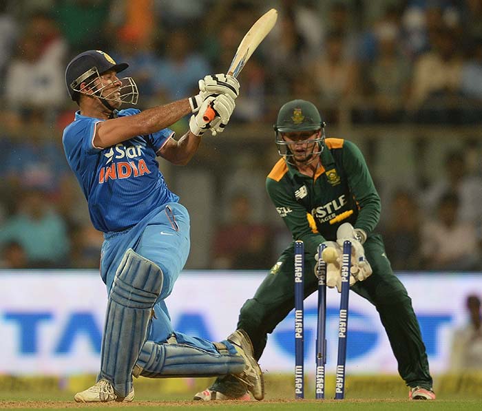 Set batsman Rahane too departed in the 27th over, followed by Axar Patel (5) and Harbhajan Singh (0) to end India's hopes of clinching the series. For skipper Mahendra Singh Dhoni (27), it was too onerous a task.