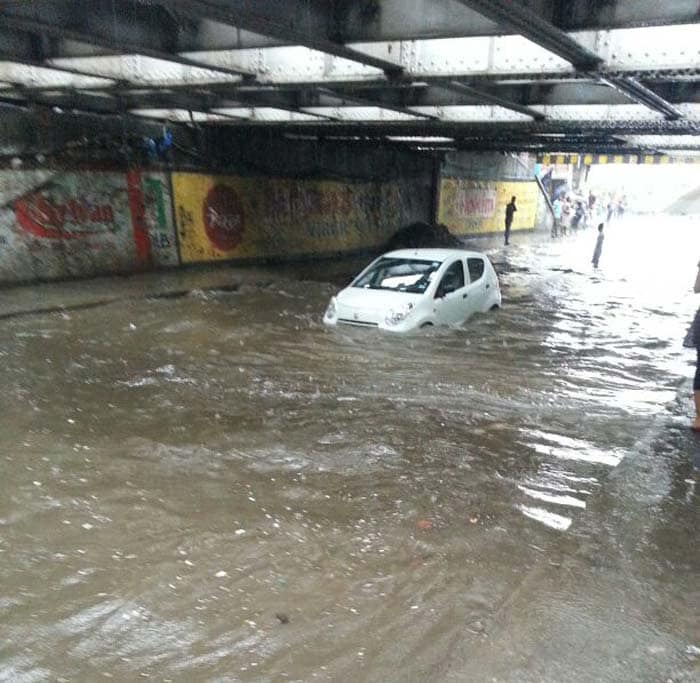 Your photos on Mumbai rain