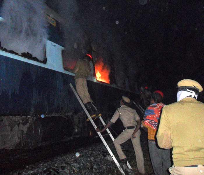 Nanded Express catches fire in Andhra Pradesh