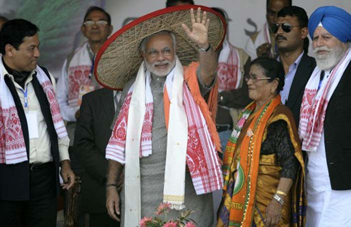 In Guwahati, Mr Modi appeared to make a careful attempt to merge sub-national aspiration with national pride. "In my childhood, I used to boil Assam's tea leaves, make tea and energize people," he said in an obvious reference to his past of being a tea seller. <a href="http://www.ndtv.com/article/election-2014/in-assam-narendra-modi-describes-how-congress-betrayed-it-480932"><i>Read more here </i></a>