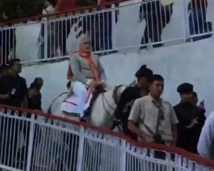 Narendra Modi visits Vaishno Devi shrine ahead of rally in Jammu and Kashmir