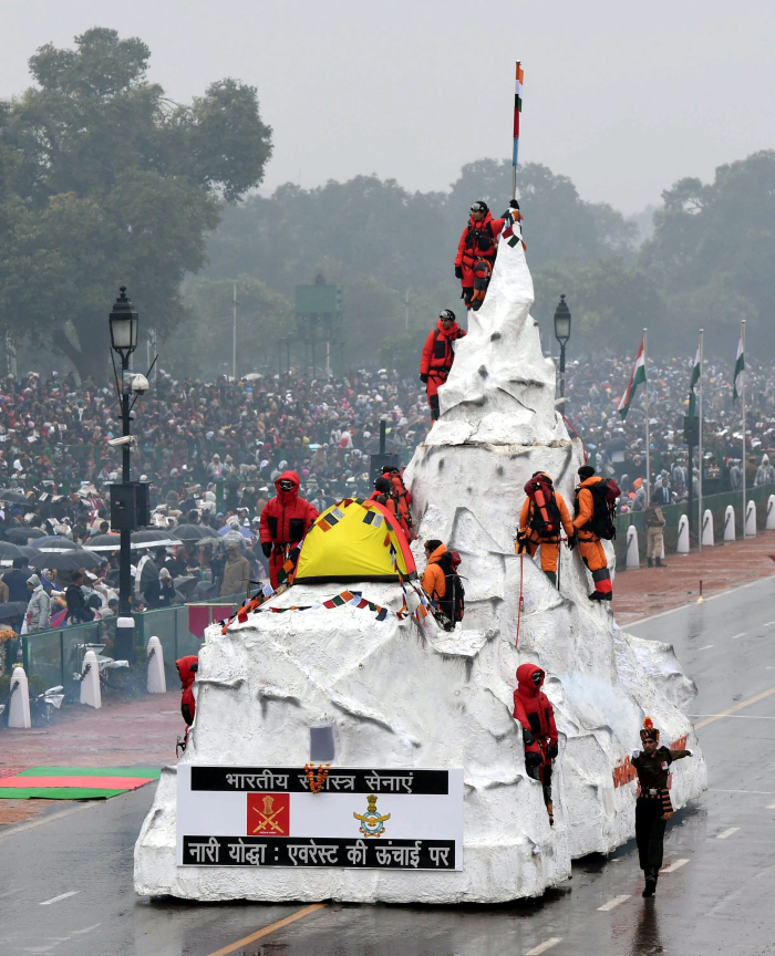 A tableau at the Parade that honours women mountaineers of the Indian Army who scaled the Mount Everest.