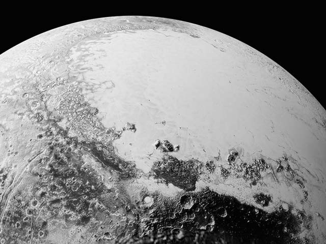 Photo : Nasa Probe Releases Stunning New Images of Pluto