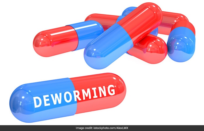 <p><b>How To Treat Intestinal Worms?</b></p><p>The Government of India recommends the use of Albendazole, the deworming drug. Children between 2-19 years of age are recommended to take 1 tablet (400 mg) of Albendazole whereas children in the 1-2 years age group are advised to take half tablet of Albendazole. For young children the tablet should be broken and crushed and administered with water.</p>