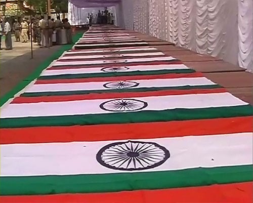 State Governor Shekhar Dutta, Chief Minister Raman Singh and senior state police and paramilitary officers also paid their homage to the personnel.