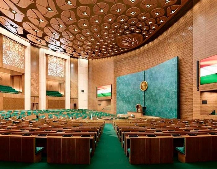 New Parliament photos: अंदर से बेहद शानदार है नया संसद भवन, देखें तस्वीरें