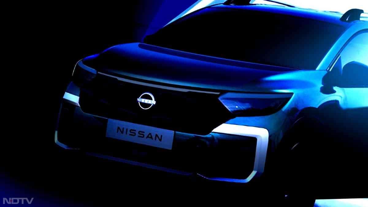 Nissan ने दिखाई अपनी नई कार की झलक