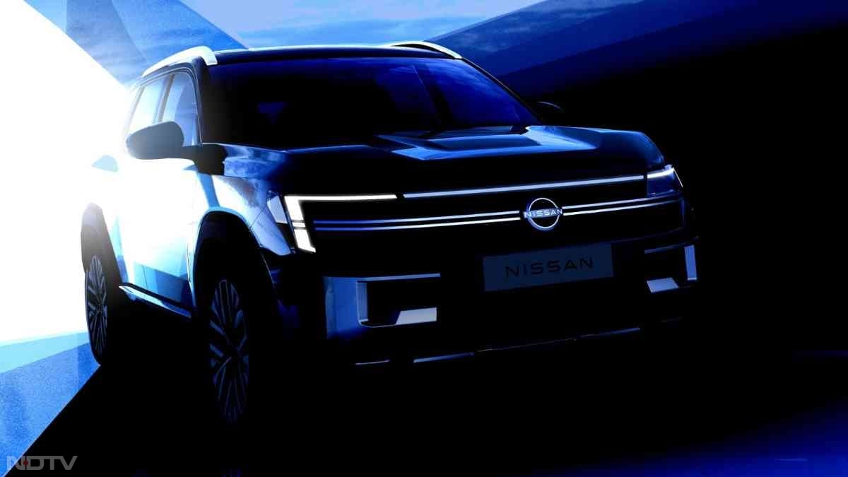 Nissan ने दिखाई अपनी नई कार की झलक