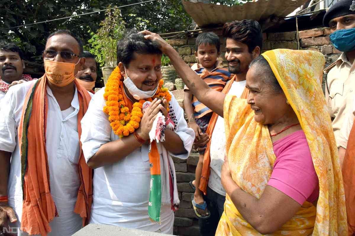 नितिन नवीन बने BJP के राष्ट्रीय कार्यकारी अध्यक्ष, नेताओं-कार्यकर्ताओं में भी जश्न, देखें तस्वीरें