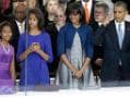 Photo : Obamas' kiss captured by daughters Sasha and Malia on cellphones