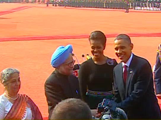 Manmohan Singh warmly greets Obama.