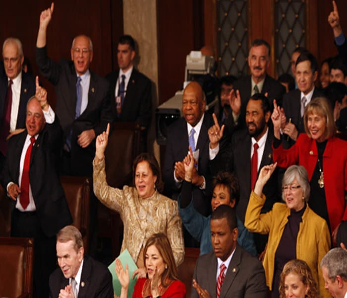 House Democrats responded with a chant of "We're number one" after the US President vowed to make the U.S. education system the best in the world during his State of the Union address at the Capitol on Wednesday night.(NYT Photo)