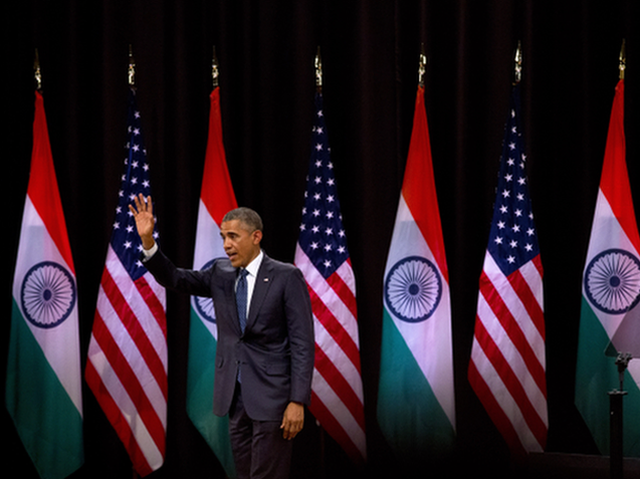 Final Day, Big Show: Obama's Town Hall