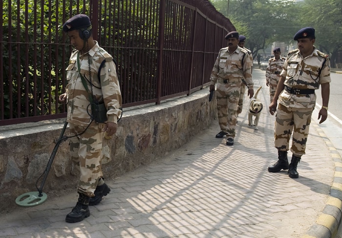 Not just the hotel, places like Humayun's tomb and Rajghat that are on the itinerary, have been closed to other visitors. Hundreds of snipers are keeping a watch from rooftops on the routes the US President will be taking while aerial surveillance will also be maintained, officials said. (AFP Photo)