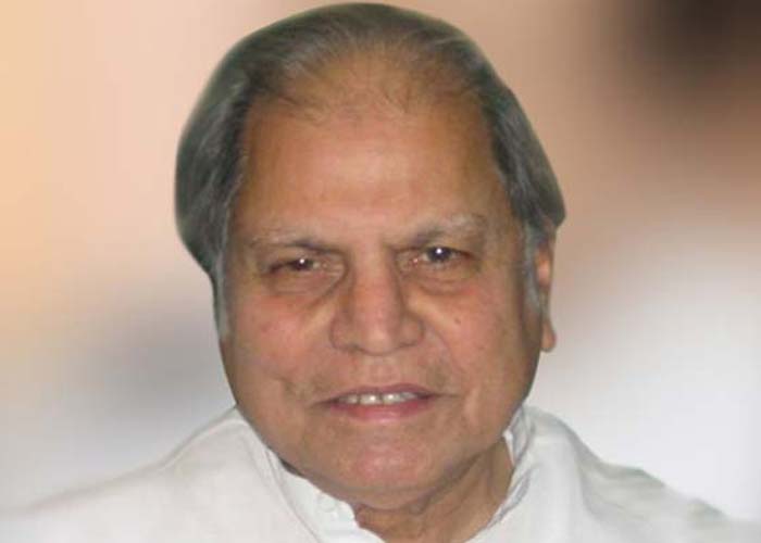 <b>AR Antulay:</b> Former Union minister and Maharashtra's first Muslim chief minister, AR Antulay, died on December 2 after a prolonged illness. He was 85. (<a style="text-decoration:underline!important;" href="http://www.ndtv.com/article/india/former-union-minister-ar-antulay-dies-at-85-628698"><b>Read More &raquo;</b></a>)