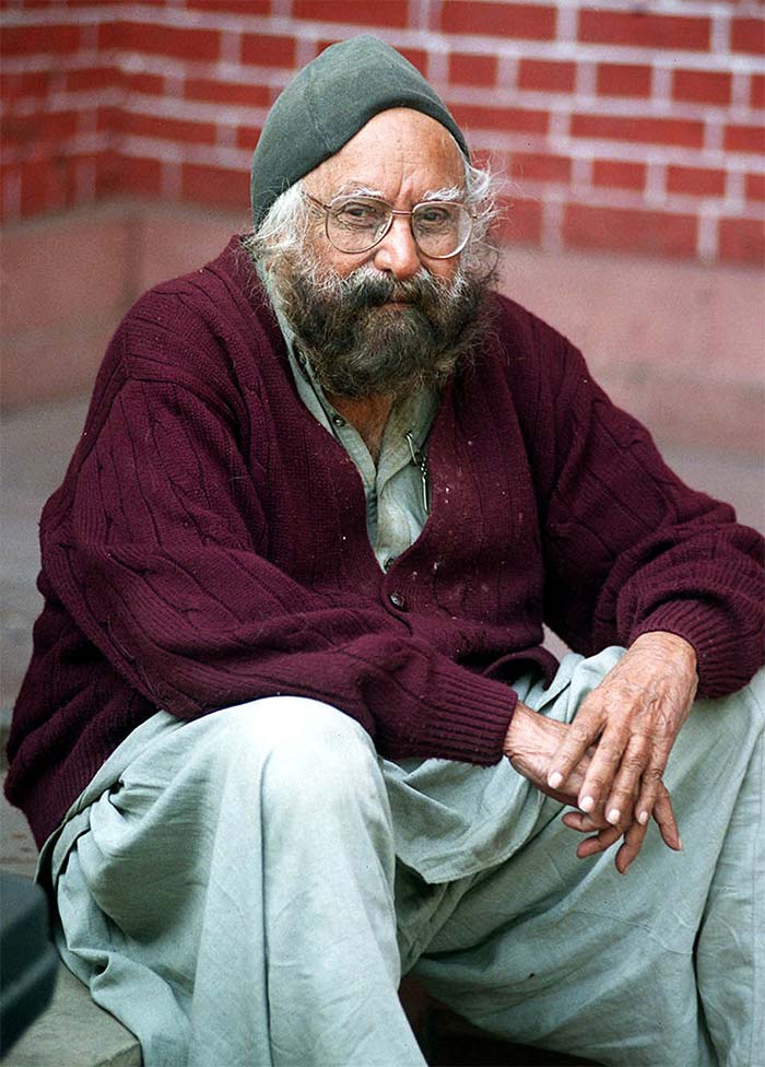 Khushwant Singh, the grand old man of Indian literature, died in March this year at the age of 99. One of India's best known raconteurs, Mr Singh enthralled millions of readers with classics like "Train to Pakistan", "I Shall Not Hear the Nightingale" and "Delhi - A Novel". (<a style="text-decoration:underline!important;" href="http://www.ndtv.com/article/india/khushwant-singh-noted-author-and-journalist-dies-at-99-497840"><b>Read More &raquo;</b></a>)