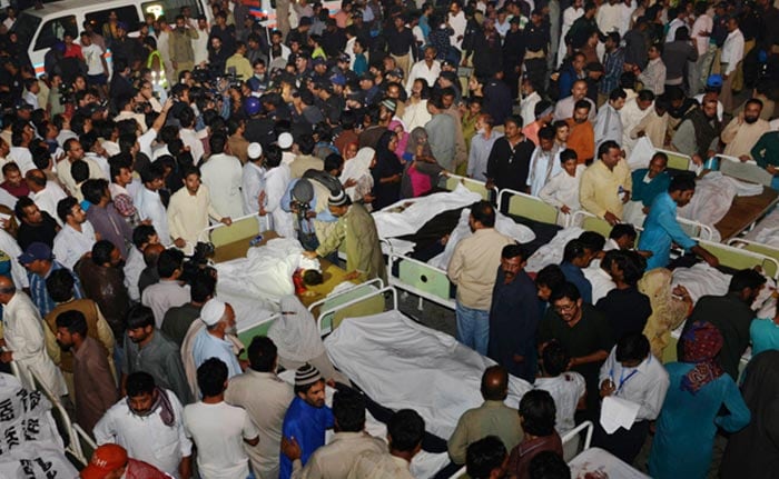 Dozens Killed in Bomb Blast at Wagah Border in Pakistan