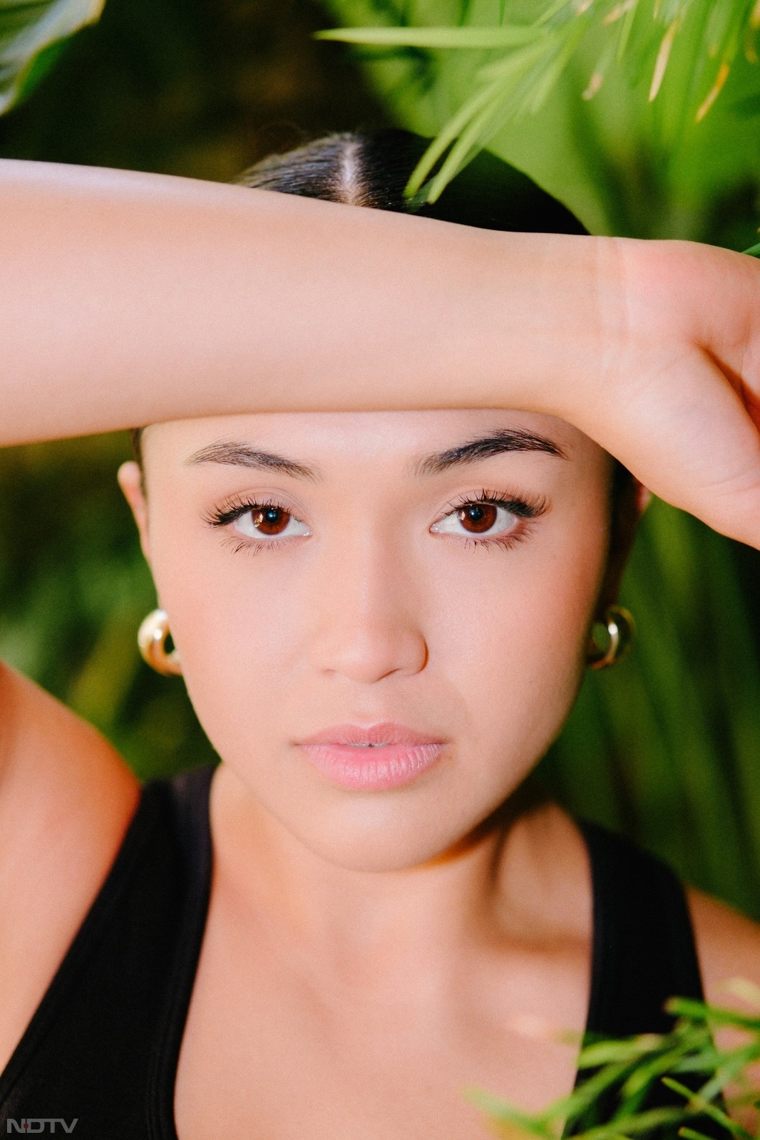 4. पपीता लगाने से त्वचा हाइड्रेट रहती है और झुर्रियों की शुरुआत भी धीमी हो जाती है.