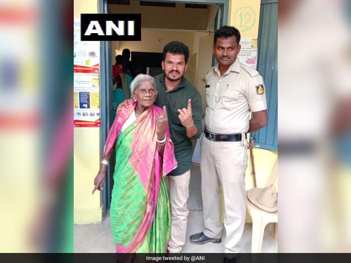 Undeterred Voters Come Out In Large Numbers To Cast Their Votes During Phase 2 Of Polling