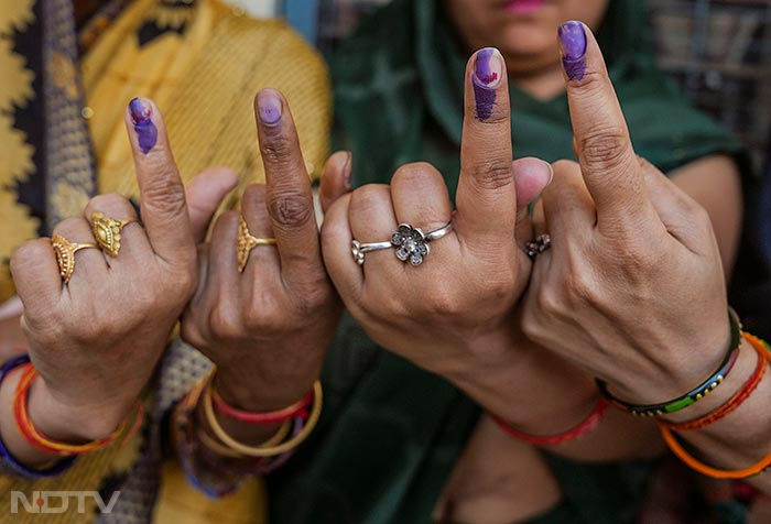 Will BJP Win Bengal, Can Vijay Dent DMK Hopes? Mandate 2026 Today