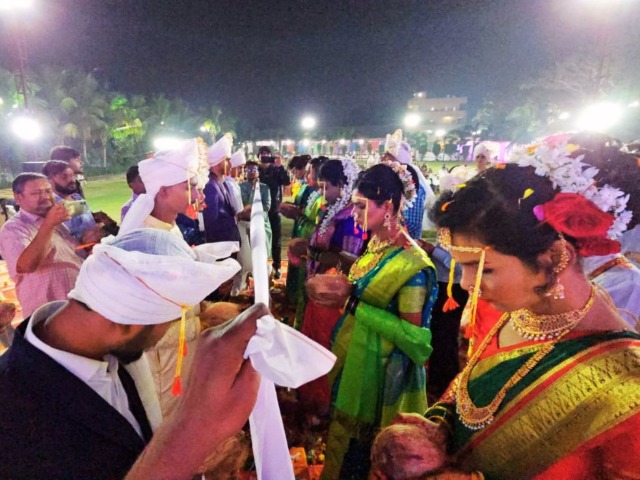 Third Gender Marriage : पुण्यातील पाच तृतीयपंथीयांचं शुभमंगल सावधान!