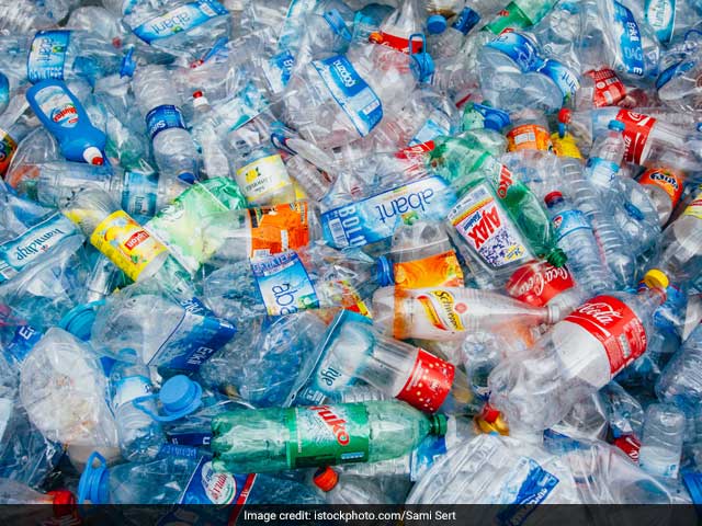 1 million plastic bottles are purchased every minute, most of which end up polluting water bodies.