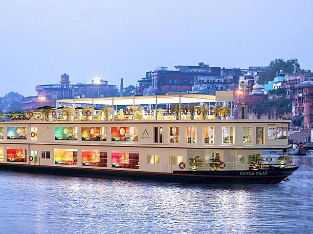 Ganga Vilas Cruise: प्रधानमंत्री मोदी ने 'गंगा विलास' क्रूज़ को दिखाई हरी झंडी, देखें तस्वीरें